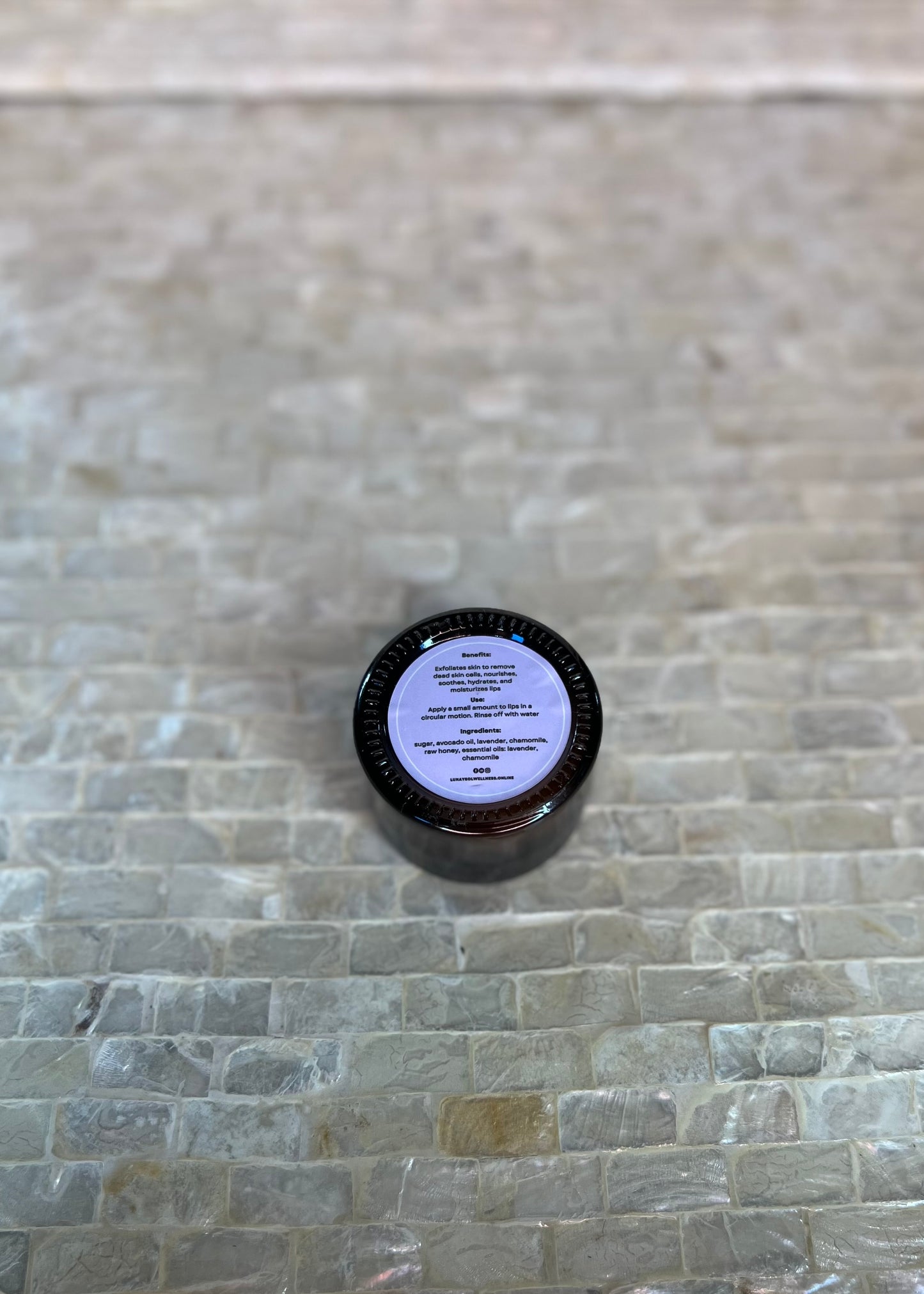 SUGAR LIP SCRUB