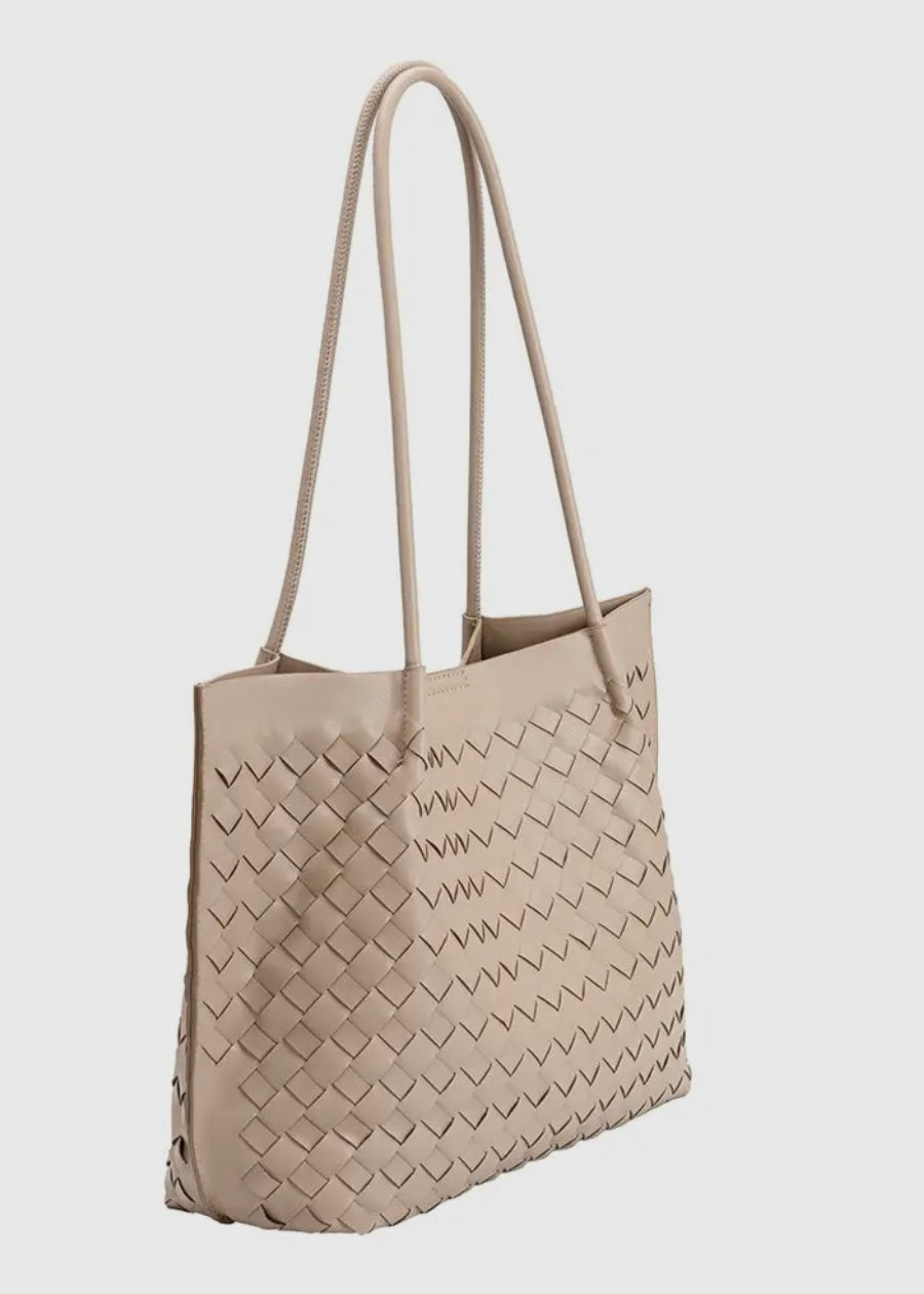 VICTORIA TOTE BAG