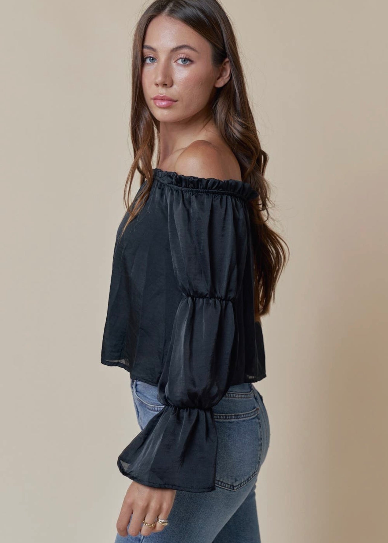 LORENA OFF THE SHOULDER TOP