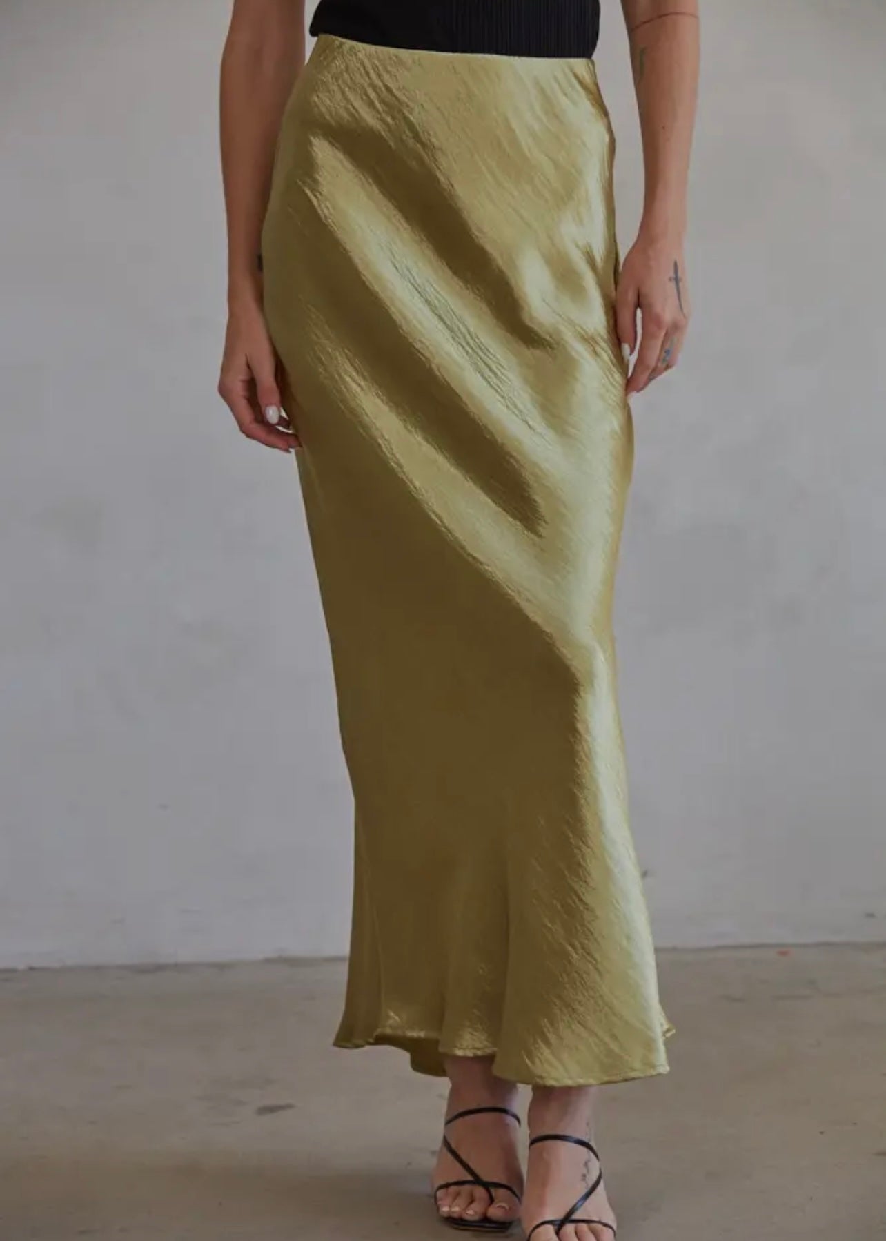 PALOMA SATIN SKIRT